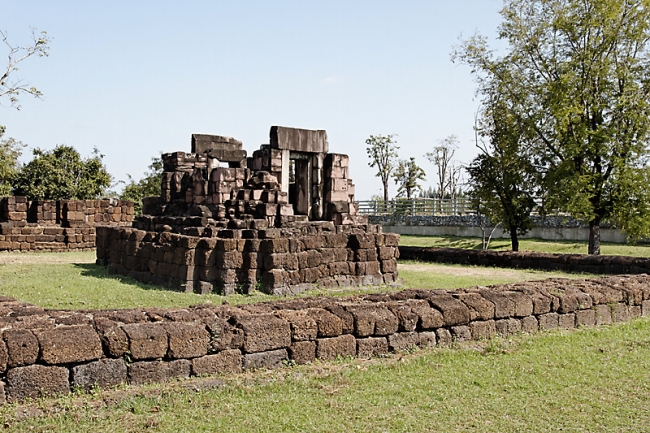 Kuti rishi Phimai-009